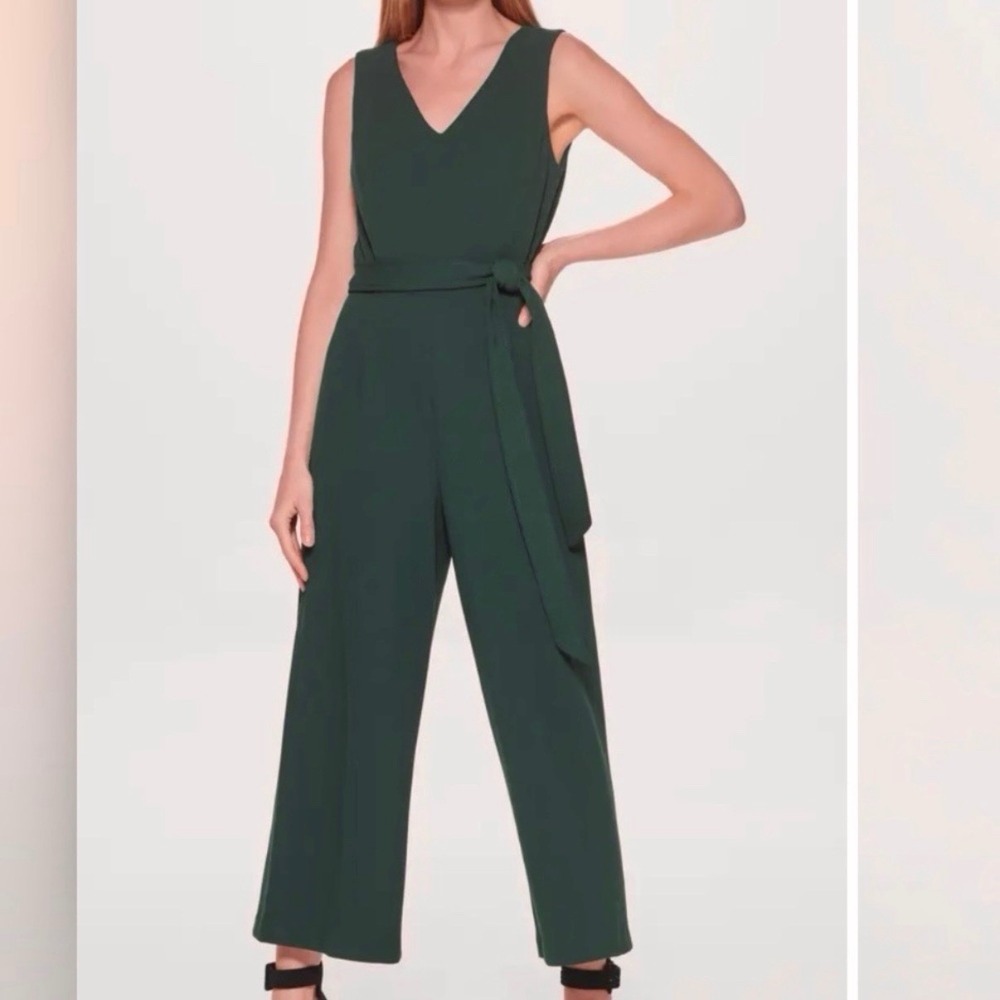 Calvin Klein Dark Green Sleeveless V‎ Neck Wide Leg Crop Pocket Jumpsuit Size 12